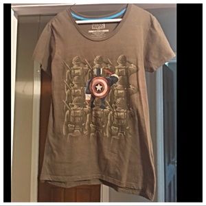 — SOLD — Marvel Captain America “Support Our Troops” Tee